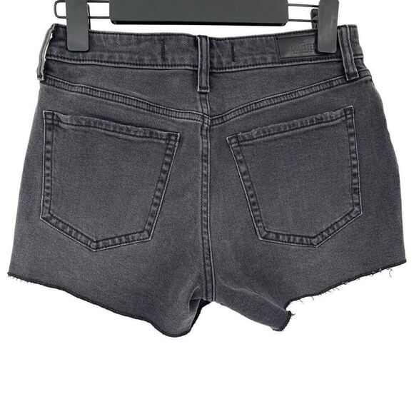 Hollister High Rise 3"‎ Mom Short Stretch Denim Faded Black Raw Hem Women 3/26 - Picture 2 of 7
